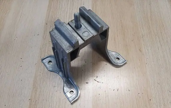Volkswagen Polo V 6R Armrest NNI15120