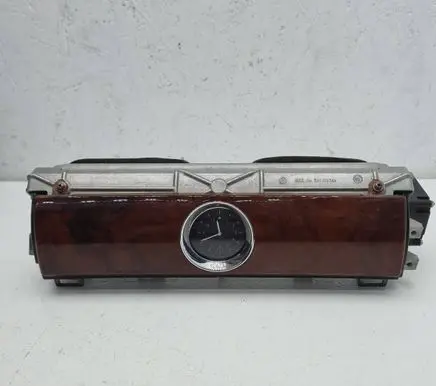 Volkswagen Phaeton Dash center air vent grill 3D1853578
