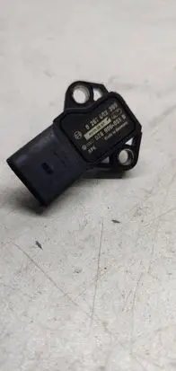 Volkswagen PASSAT B6 Air pressure sensor 038906051B