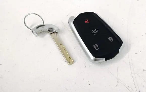 Buick Encore I Ignition key/card 