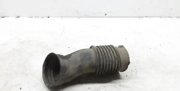 Opel Vectra C Air intake duct part 9177104