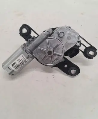 Volkswagen PASSAT B8 Rear window wiper motor 5G0955711A
