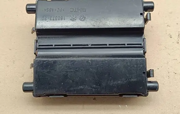 Mercedes-Benz C W205 Air conditioner control unit module A2059006923 5HB01089540 Q0011002