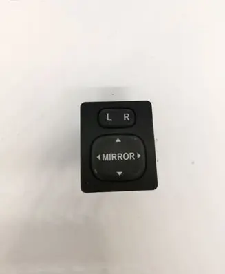 Toyota Yaris Wing mirror switch 769746E
