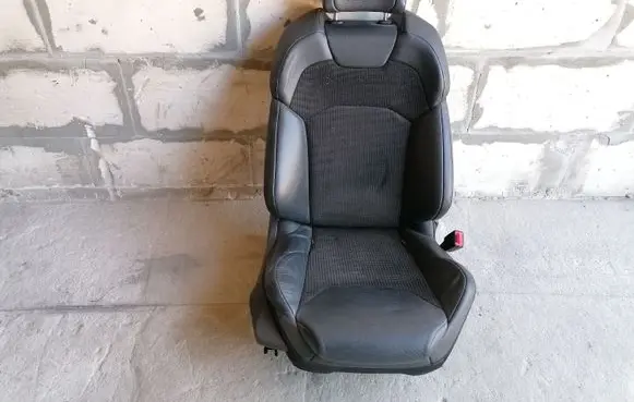 Front passenger seat