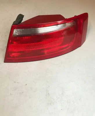 Audi A5 8T 8F Rear/tail lights 8T0945096