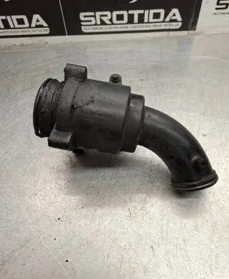 Mercedes-Benz E W211 Air intake hose/pipe A6421400687 4010202B