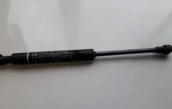 Alfa Romeo 166 Tailgate/trunk strut/damper 60622424