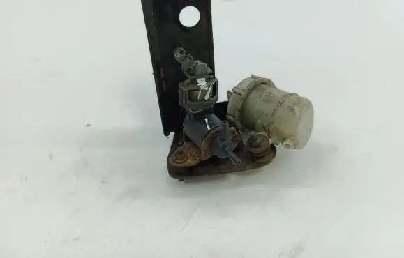 Renault Espace III Vacuum valve 