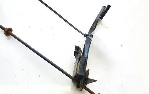 Toyota Yaris Battery bracket
