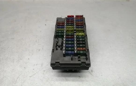 Peugeot 806 Fuse module 9631527980