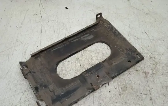 Battery tray