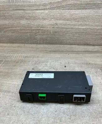 Volvo V50 Tow bar trailer control unit/module 8698475 516243424843