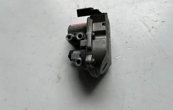 Audi A6 S6 C6 4F Intake manifold valve actuator/motor 059129086M