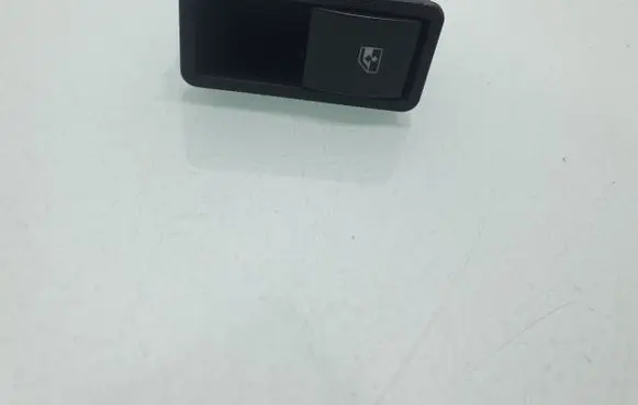 Opel Zafira B Electric window control switch 13228711