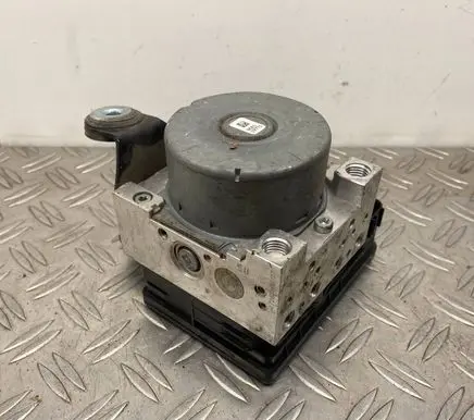 Ford Mondeo MK V ABS Pump EG9C2C219BJ EG9C2C405EK