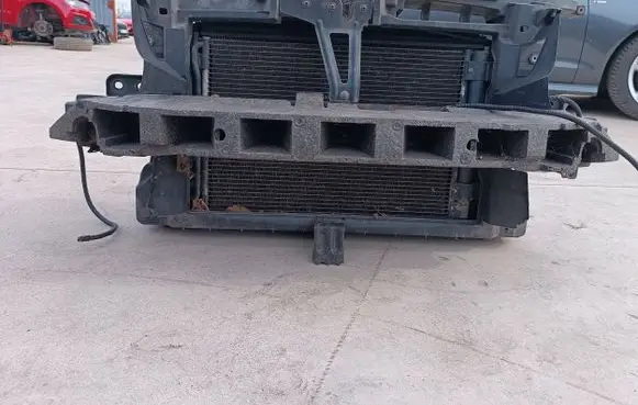 Skoda Superb B6 (3T) Radiator support slam panel