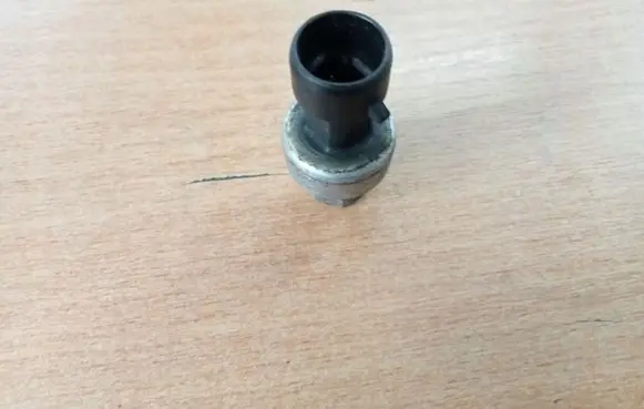 Air conditioning (A/C) pressure sensor