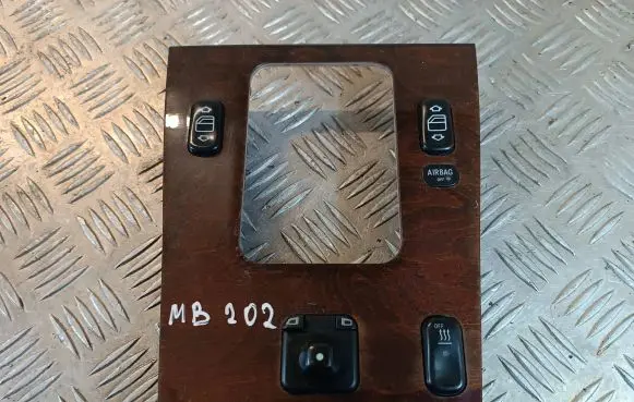Mercedes-Benz C W202 Electric window control switch 2028211551