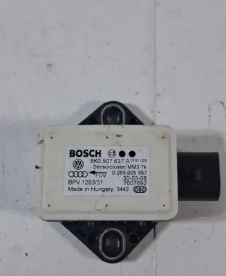 Audi A4 S4 B8 8K ESP acceleration yaw rate sensor 8K0907637A