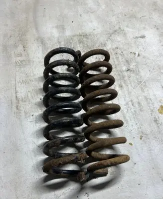 Mercedes-Benz E W211 Rear coil spring