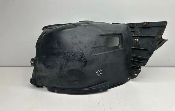 BMW 3 E92 E93 Front wheel arch liner splash guards 7154416