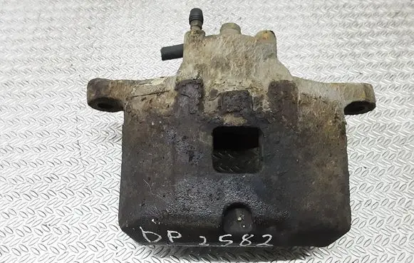 Chrysler Sebring (ST-22 - JR) Front brake caliper