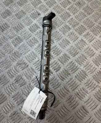 BMW 3 F30 F35 F31 Fuel main line pipe 0281002738 515 22100197
