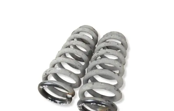 Suzuki Grand Vitara II Rear coil spring 
