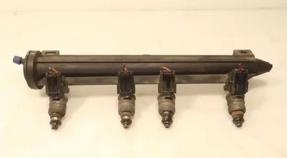 Volkswagen PASSAT B6 Fuel main line pipe 06A133317AS