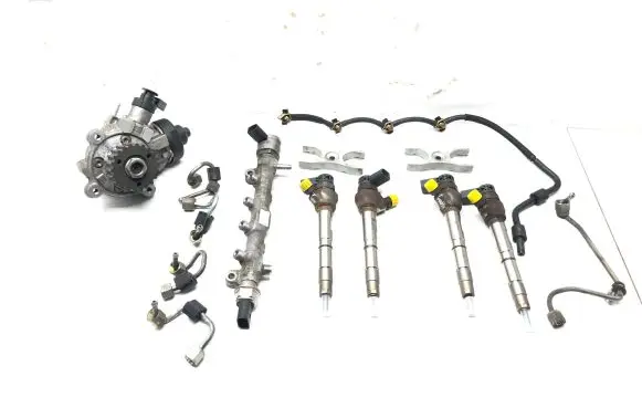 Audi A4 S4 B8 8K Fuel injection system set 04L089G 0412805 04L130755D