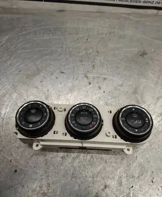 Mercedes-Benz ML W163 Climate control unit A1638204989 5HB96464304