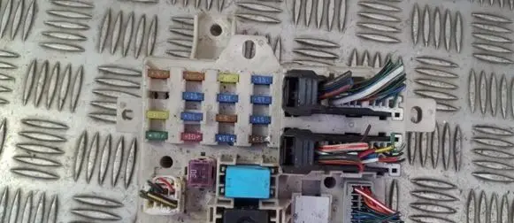 Mazda 6 Fuse box set