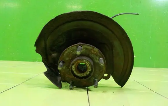 Nissan Leaf I (ZE0) Front wheel hub spindle knuckle 400141KK0H