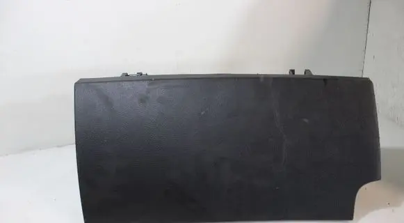 Hyundai i30 Glove box