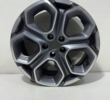 R19 alloy rim