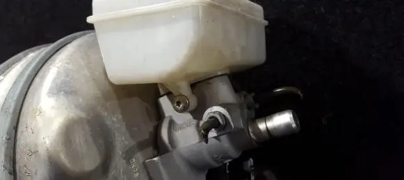 Mercedes-Benz S W220 Master brake cylinder