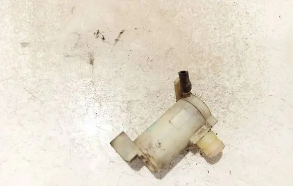 Nissan Almera Windscreen/windshield washer pump 2224573a
