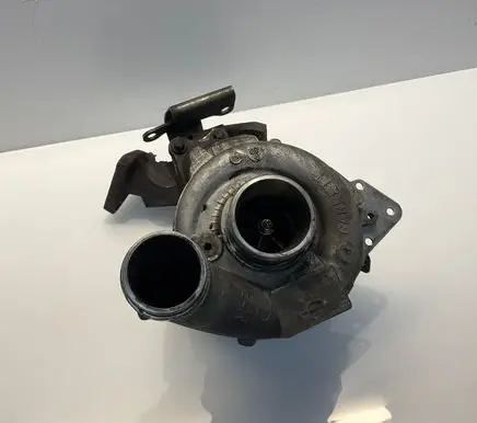 Mercedes-Benz E W211 Turbo A6420901480 6420901480