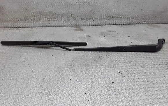 Toyota Corolla E120 E130 Front wiper blade arm