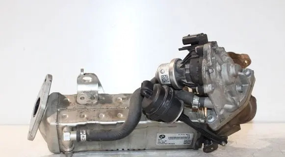 BMW 2 F46 EGR valve cooler 8515891