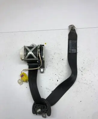 Volkswagen PASSAT B7 Front seatbelt 3C1857705P