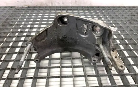 Audi Q8 Generator/alternator bracket 059903143BH