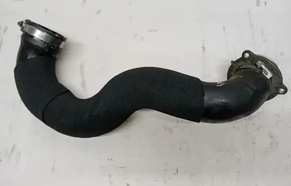 Audi A5 Sportback 8TA Intercooler hose/pipe 8K0145738M