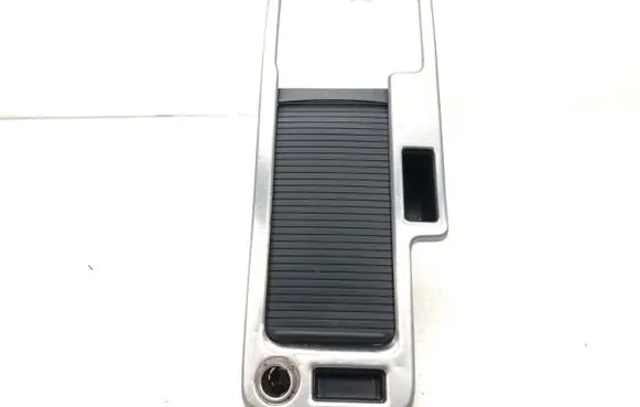 Volvo V50 Cup holder 