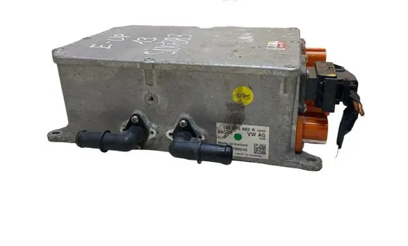 Voltage converter inverter