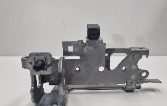 Mercedes-Benz Sprinter W906 other engine part A6512231541 6512231541