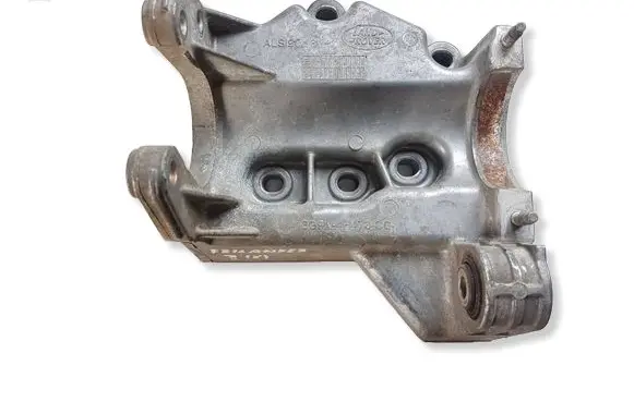 Land Rover Freelander 2 - LR2 Engine mounting bracket 6G9N4H473CC