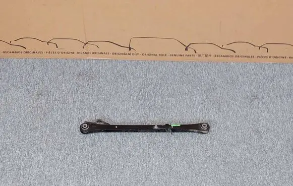 Mini Cooper Countryman R60 Rear control arm 6768724