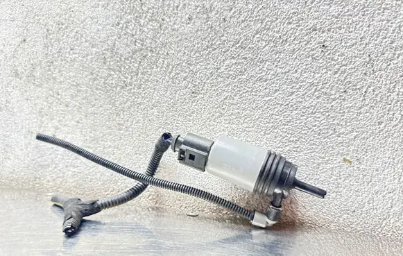 Opel Insignia A Windscreen/windshield washer pump 26495 20201207 8790